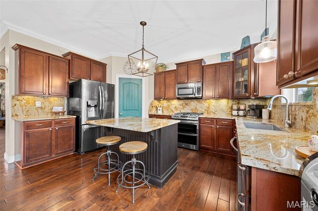 738 Ashton Way Cir, Eureka, MO 63025