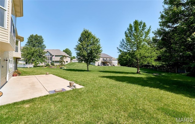 5 Tucker Manor Ct, Wentzville, MO 63385 - view of green lawn with a patio