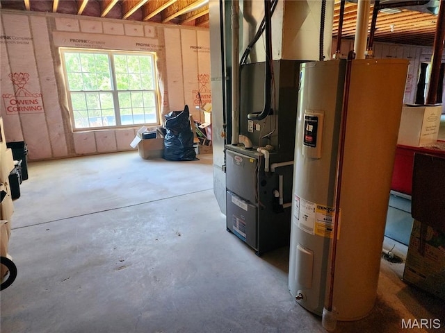 9339 Prairie Ridge Rd, Walsh, IL 62297 - below grade area with water heater and heating unit