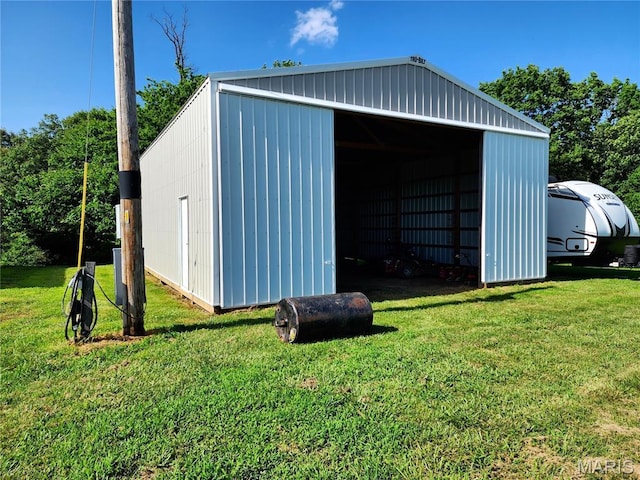 9339 Prairie Ridge Rd, Walsh, IL 62297 - view of pole building featuring a lawn