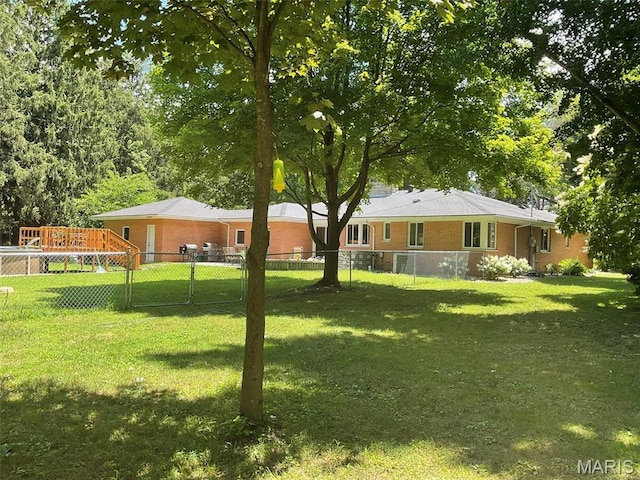 4303 State Route 160, Highland, IL 62249 - view of yard