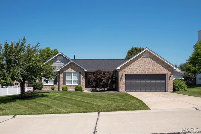 5070 Douglas Park Dr, Saint Peters, MO 63304 - photo 1