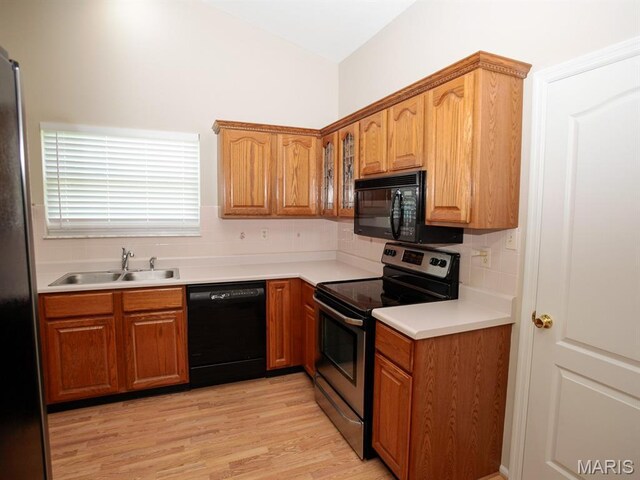 5070 Douglas Park Dr, Saint Peters, MO 63304 - photo 11