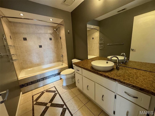 12383 Woodline Dr, Saint Louis, MO 63141 - bathroom with tiled shower / bath, vanity, tile patterned floors, recessed lighting, and baseboard heating