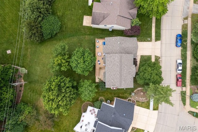 1404 Summerpoint Ln, Fenton, MO 63026