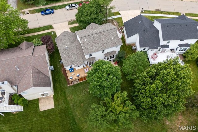 1404 Summerpoint Ln, Fenton, MO 63026