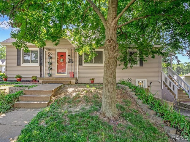 320 N Library St, Waterloo, IL 62298 - photo 1