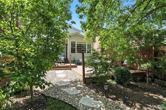 2812 Indiana Ave, Saint Louis, MO 63118 - view of yard with a wooden deck