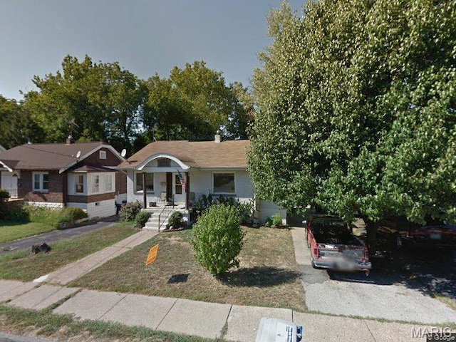 9025 Olden Ave, Saint Louis, MO 63114 - photo 1