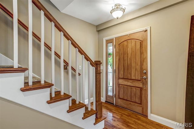 1029 Brownell Ave, Glendale, MO 63122 - entrance foyer with wood finished floors and stairway