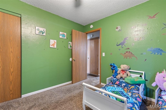 211 Congress St, Park Hills, MO 63601 - carpeted bedroom with a textured ceiling and baseboards
