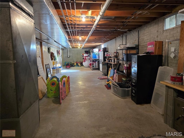 310 E 1st St, Ramsey, IL 62080 - view of unfinished below grade area