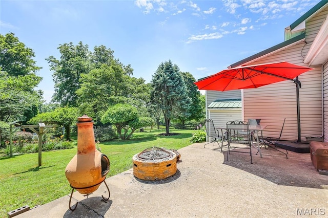 4846 S Point Rd, Washington, MO 63090 - view of patio / terrace featuring an outdoor fire pit and outdoor dining area