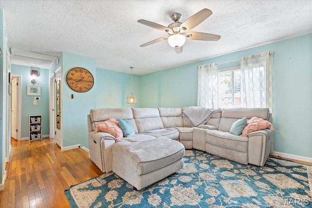 379 Messina Dr, Ballwin, MO 63021 - photo 2