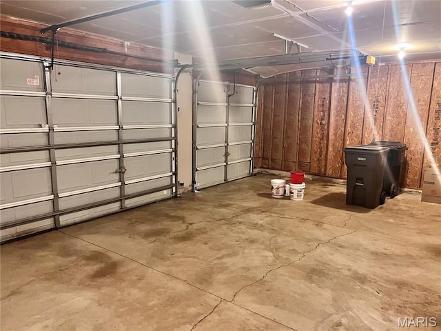 1 Calumet Meadows Ct, Ofallon, MO 63376 - view of garage