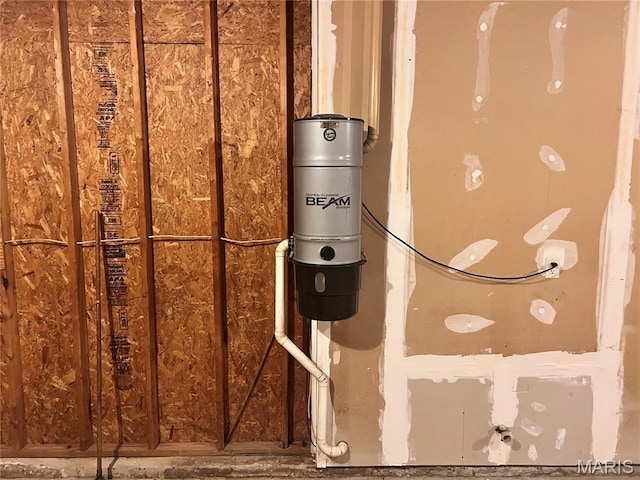 1 Calumet Meadows Ct, Ofallon, MO 63376 - detailed view of a central vacuum unit
