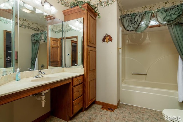 117 Autumn Oaks Ln, Highland, IL 62249