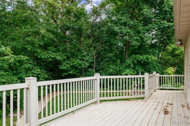 117 Autumn Oaks Ln, Highland, IL 62249