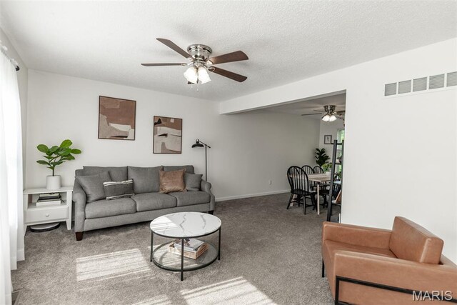 2021 Saint Christopher Way, Arnold, MO 63010