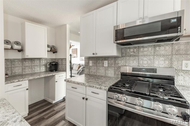 2021 Saint Christopher Way, Arnold, MO 63010