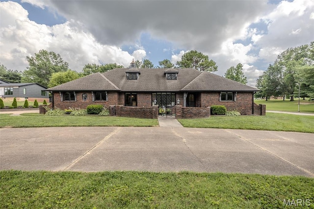 417 Sunset Dr, Lebanon, MO 65536 - photo 1