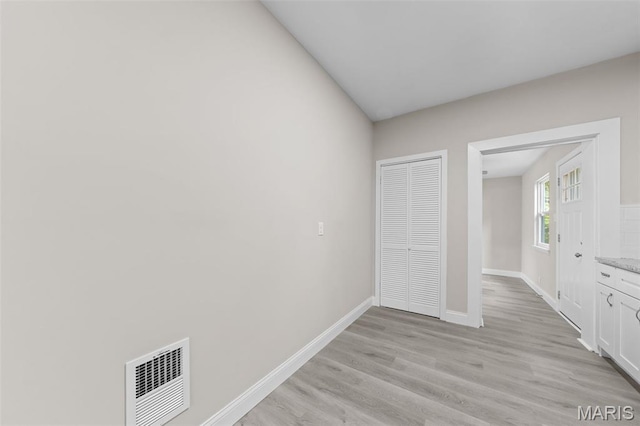 1111 Forest Ave, Saint Louis, MO 63139 - photo 23
