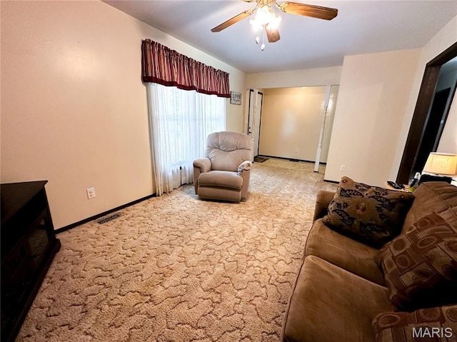 410 N Cleveland St, Fillmore, IL 62032 - living area featuring light carpet and a ceiling fan