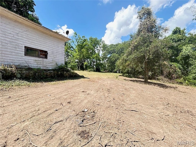 1203 N Main St, Salem, MO 65560 - view of yard