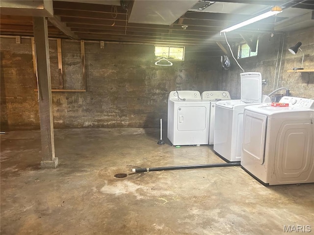 1203 N Main St, Salem, MO 65560 - basement with washing machine and dryer
