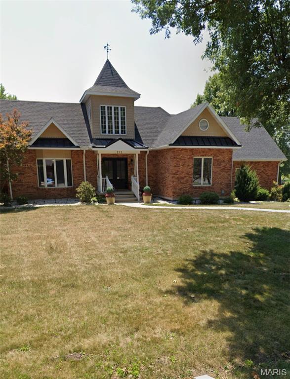 213 W Wood St, Shelbina, MO 63468 - photo 4