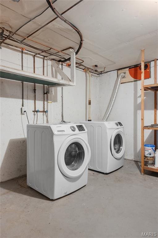 2417 Charente Dr, Maryland Heights, MO 63043 - washroom with washer and dryer