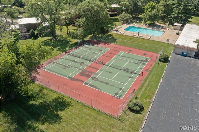 2417 Charente Dr, Maryland Heights, MO 63043 - bird's eye view of a pool