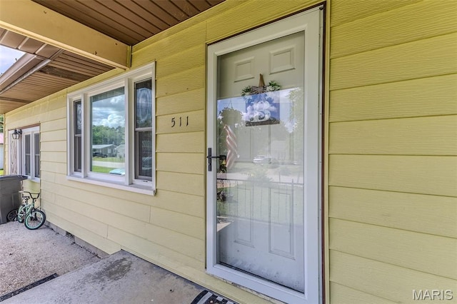 511 N Acre Dr, Richland, MO 65556 - view of exterior entry