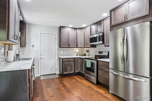 6607 Wenzel Rd, Alton, IL 62002