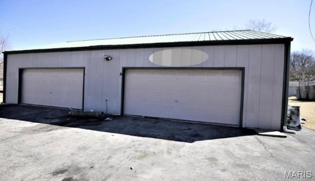 1491 Veterans Dr, De Soto, MO 63020 - photo 2