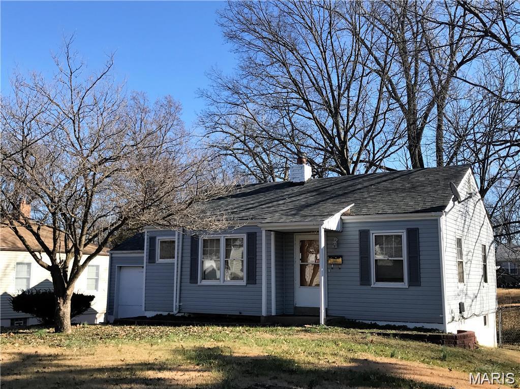 3134 La Vista Dr, Saint Louis, MO 63074 - photo 1