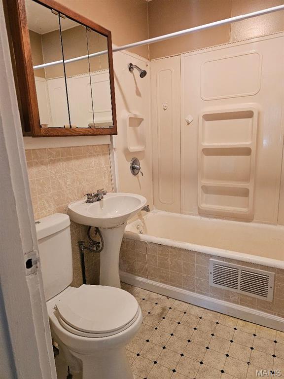 9422 Chester Ave, Saint Louis, MO 63114 - photo 5