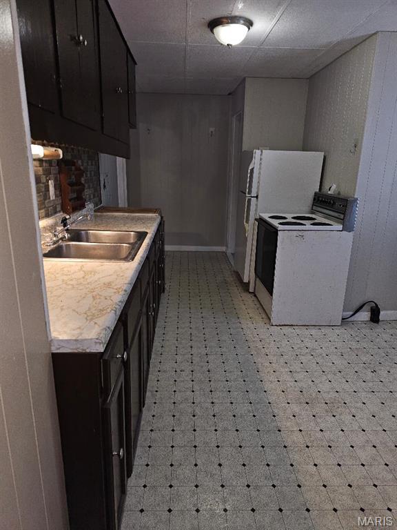 9422 Chester Ave, Saint Louis, MO 63114 - photo 14