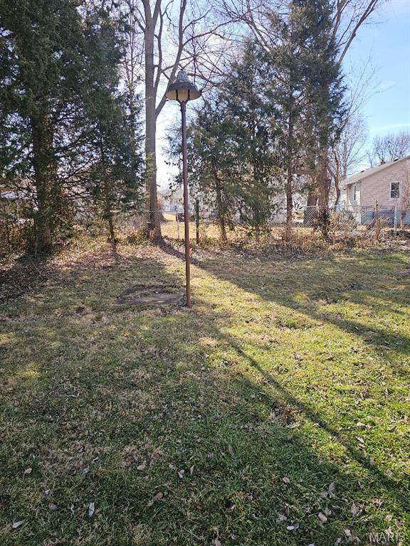 9422 Chester Ave, Saint Louis, MO 63114 - photo 18