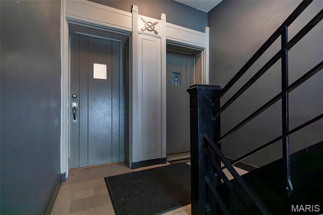 7539 Oxford Dr Unit 2W, Clayton, MO 63105 - photo 3