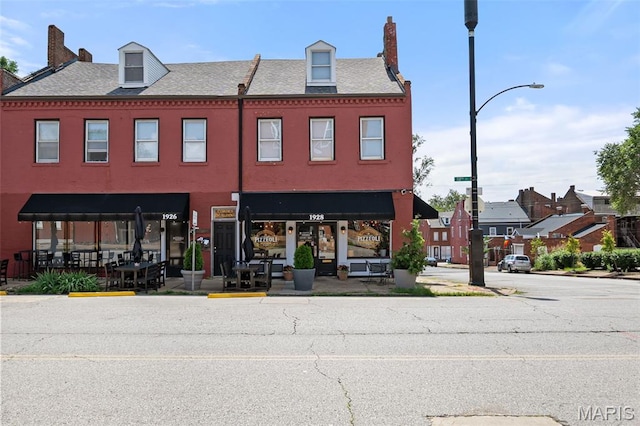 2400 S 18th St, Saint Louis, MO 63104
