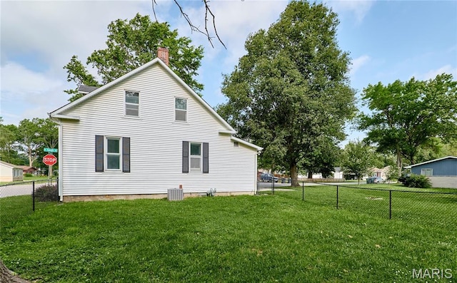 935 W Green St, Mascoutah, IL 62258