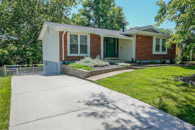 270 Village Creek Dr, Ballwin, MO 63021