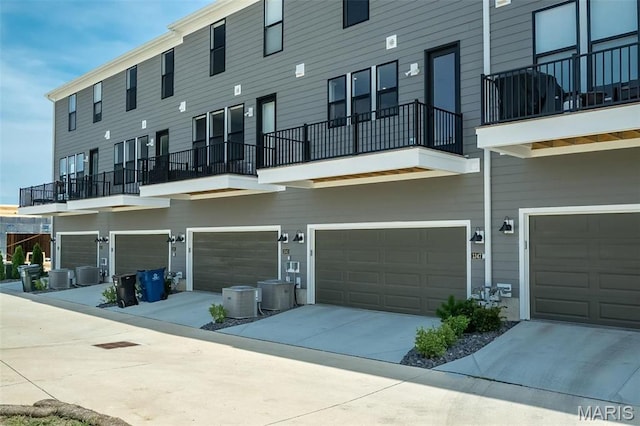 1347 W Gateway Hts W Unit 53-603, Richmond Heights, MO 63144 - photo 38