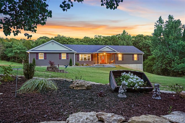 8224 Wild Acre Meadows Dr, Hillsboro, MO 63050 - ranch-style house featuring a front lawn and a garden