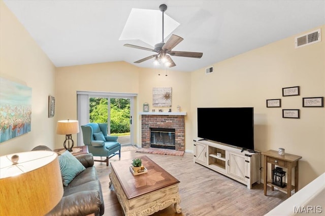 5634 Duchesne Parque Dr, Saint Louis, MO 63128 - photo 6