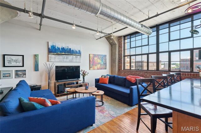 2020 Washington Ave Unit 503, Saint Louis, MO 63103 - photo 9