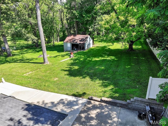11365 Inverness Ln, Maryland Heights, MO 63043 - view of green lawn featuring an outdoor structure