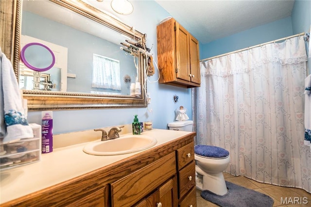 5707 Cedar Rdg, Poplar Bluff, MO 63901 - bathroom with tile patterned flooring, vanity, and a shower with curtain