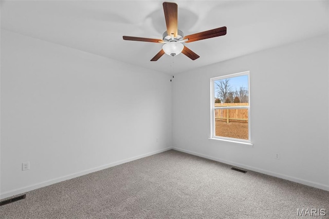 906 Gimli Ln, Wright City, MO 63390 - unfurnished room featuring ceiling fan and carpet flooring